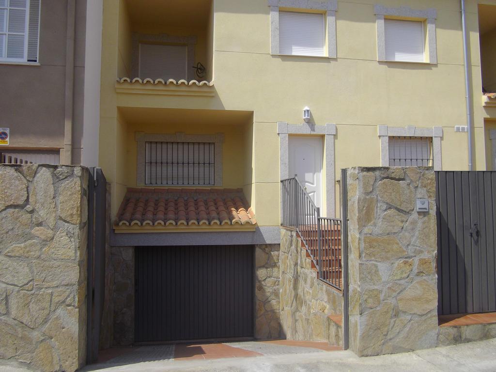 Apartamento Villa Soterrana Трухильо Экстерьер фото